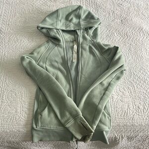 Lulu zip up in a seafoam green size 0